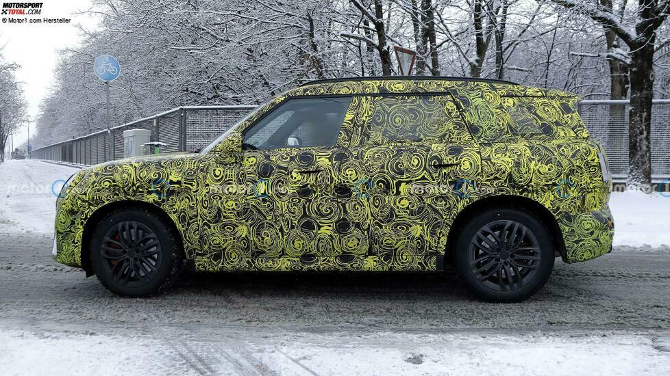 Mini Countryman (2023) auf neuen Erlkönigbildern