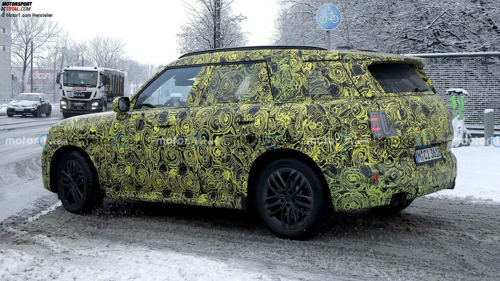 Mini Countryman (2023) auf neuen Erlkönigbildern