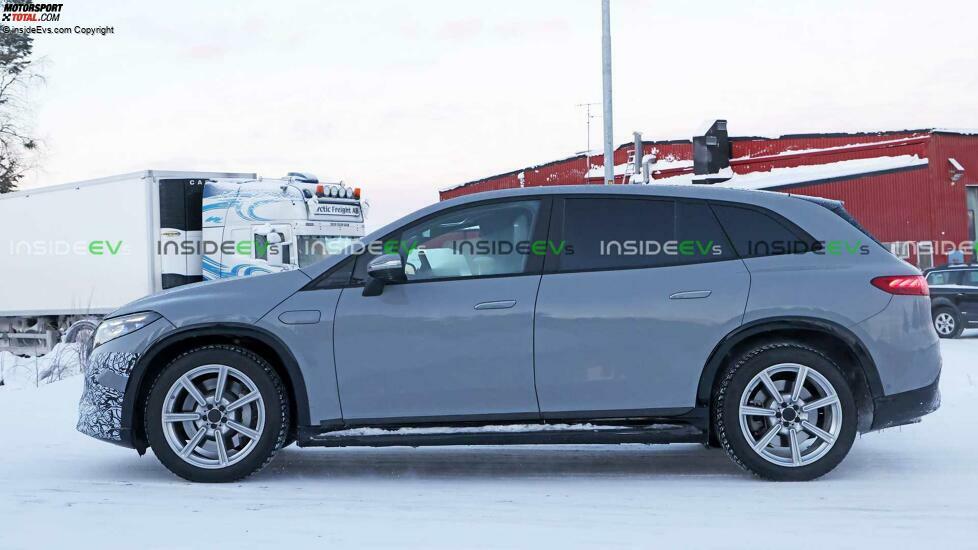 Spionagefotos des Maybach EQS SUV 2024