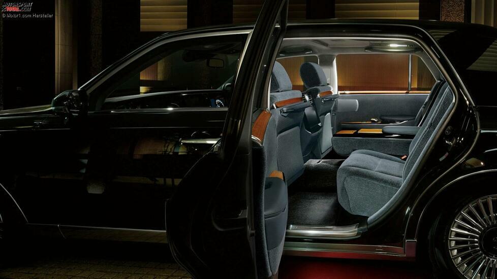 2018 Toyota Century
