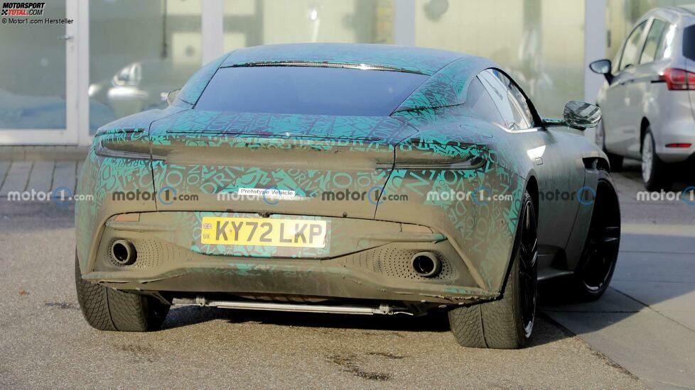 Aston Martin DB12 (2025) als Erlkönig