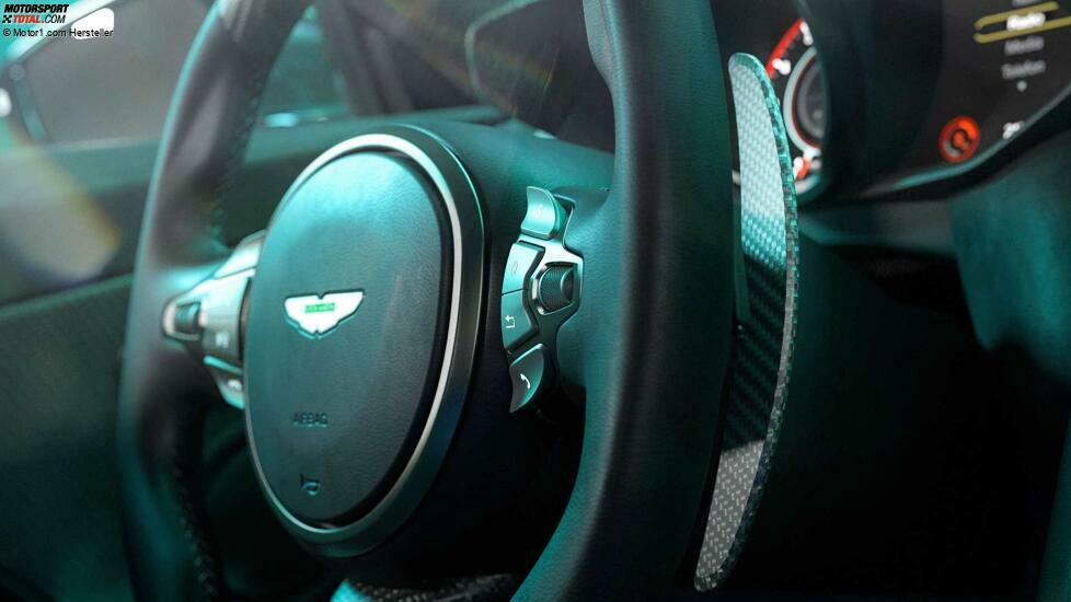 Aston Martin DBS 770 Ultimate (2023)