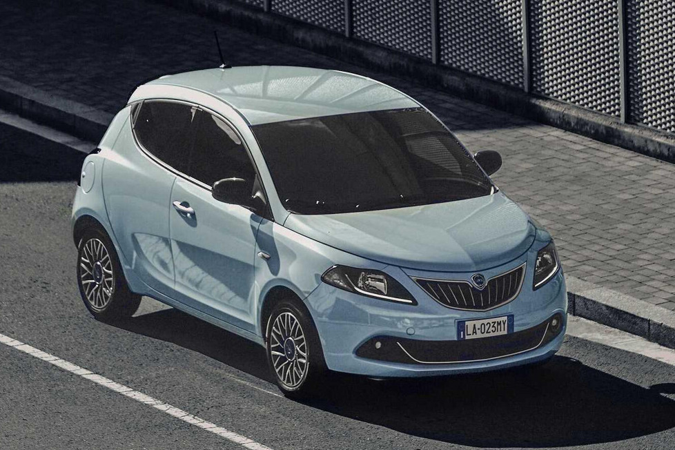 Der Lancia Ypsilon hält die Marke mit enormen Verkäufen in Italien am Leben: Zum Modelljahr 2023 gibt es jetzt diverse Verbesserungen