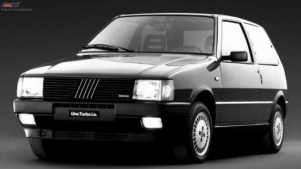 Fiat Uno, historische Bilder