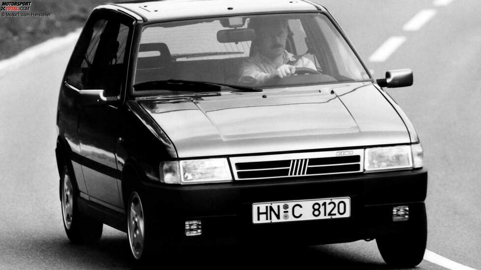 Fiat Uno, historische Bilder