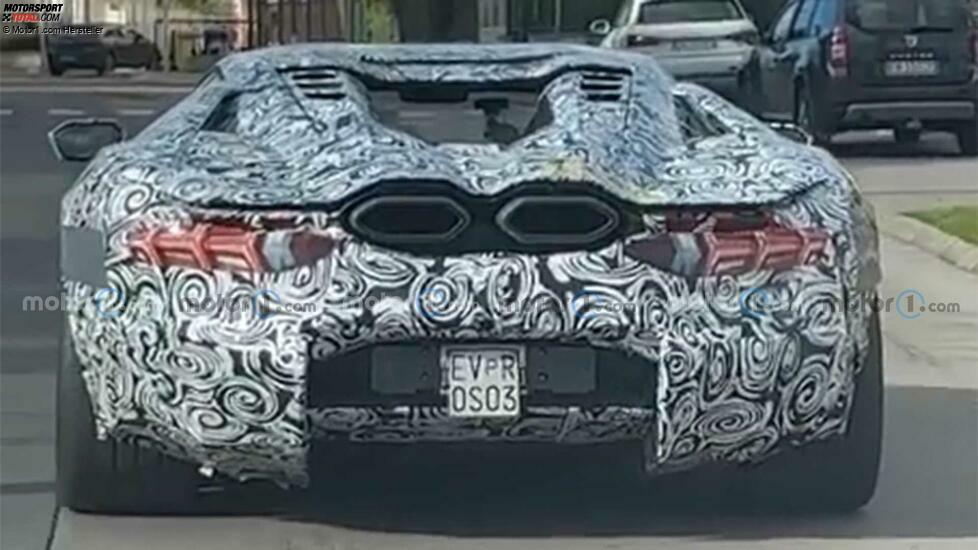 Lamborghini V12 Erlkönig