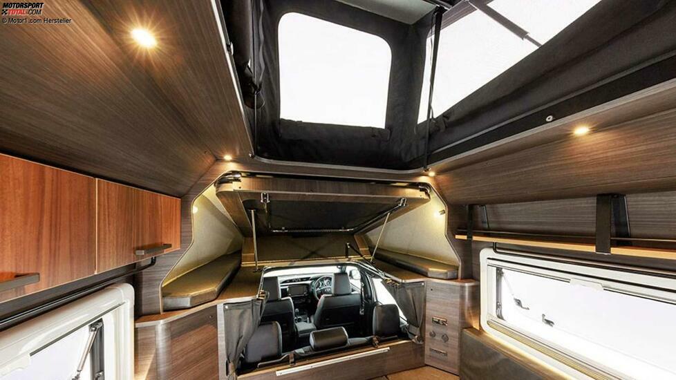 Toyota Hilux Camper von Direct Cars