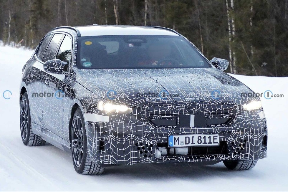 Kombi und Limousine werden der Design-Strategie von i4 und i7 folgen