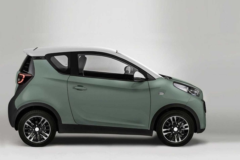 Das 3,20 Meter kurze Auto gibt es in Italien ab 25.900 Euro zu kaufen