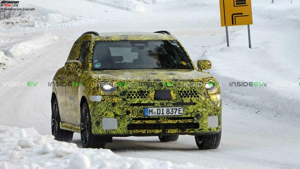 Mini Countryman Elektroversion als Erlkönig