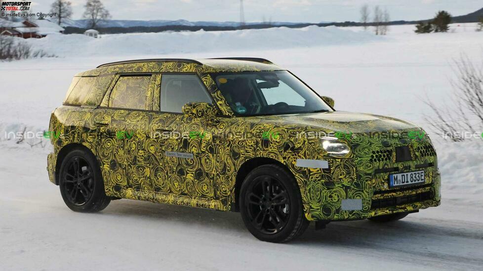 Mini Countryman Elektroversion als Erlkönig