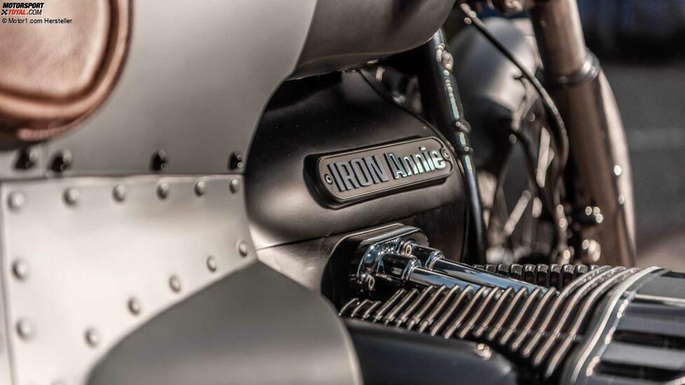 BMW Motorrad präsentiert die R 18 IRON ANNIE