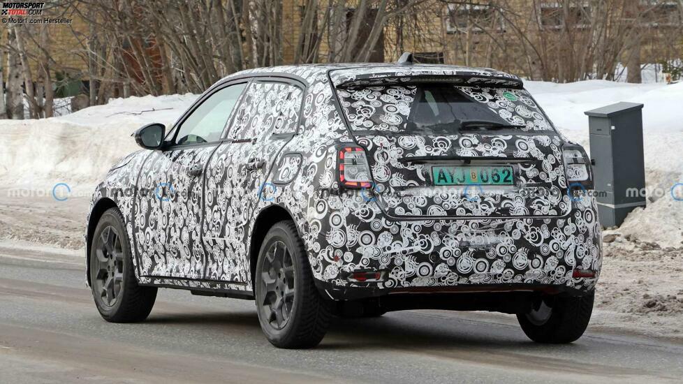 Fiat 600 (2023) als Erlkönig erwischt