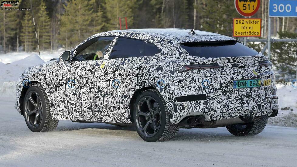 Lamborghini Urus PHEV (2023) als Erlkönig