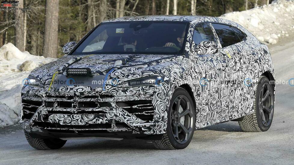 Lamborghini Urus PHEV (2023) als Erlkönig