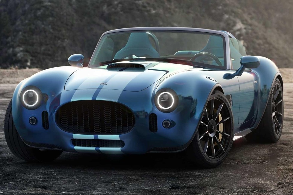 Der GT Roadster von AC Cars ist ein direkter Nachfahre des Klassikers und kostet rund 300.000 Euro ...