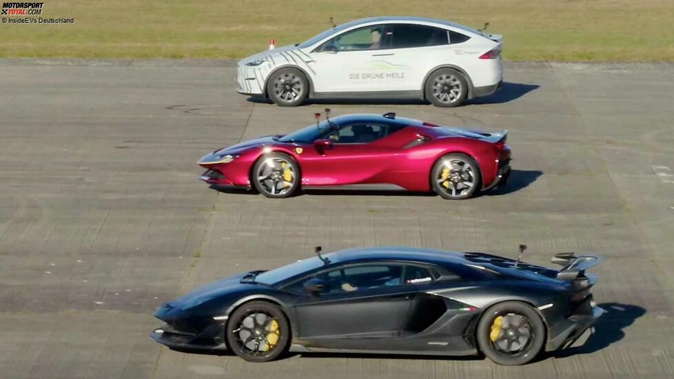 tesla-model-x-plaid-v-ferrary-sf90-v-lamborghini-aventador-svj-drag-race