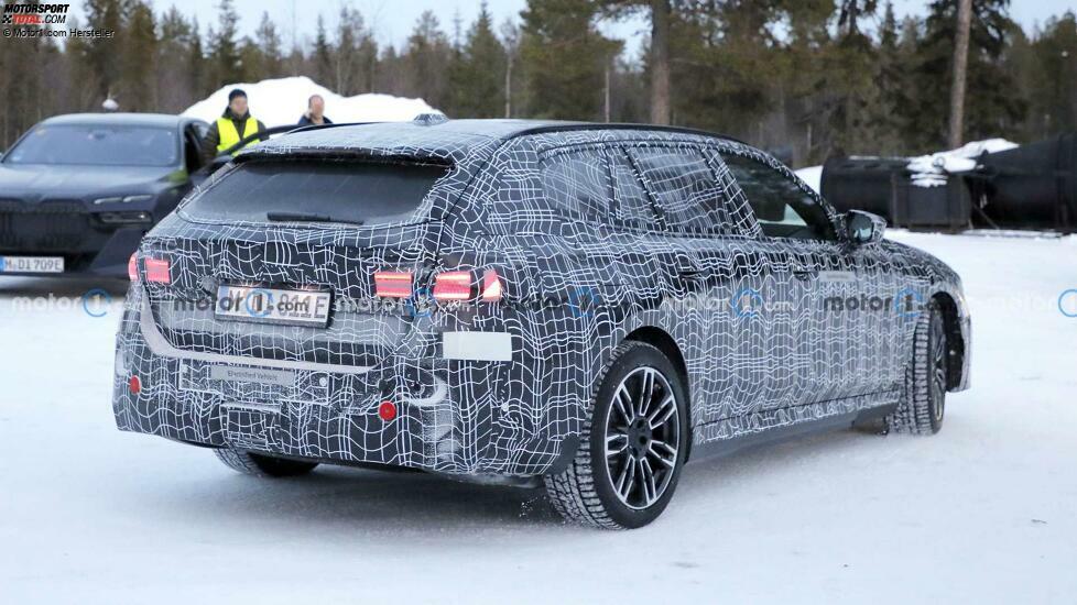 BMW i5/5er Touring Erlkönigbilder Februar 2023