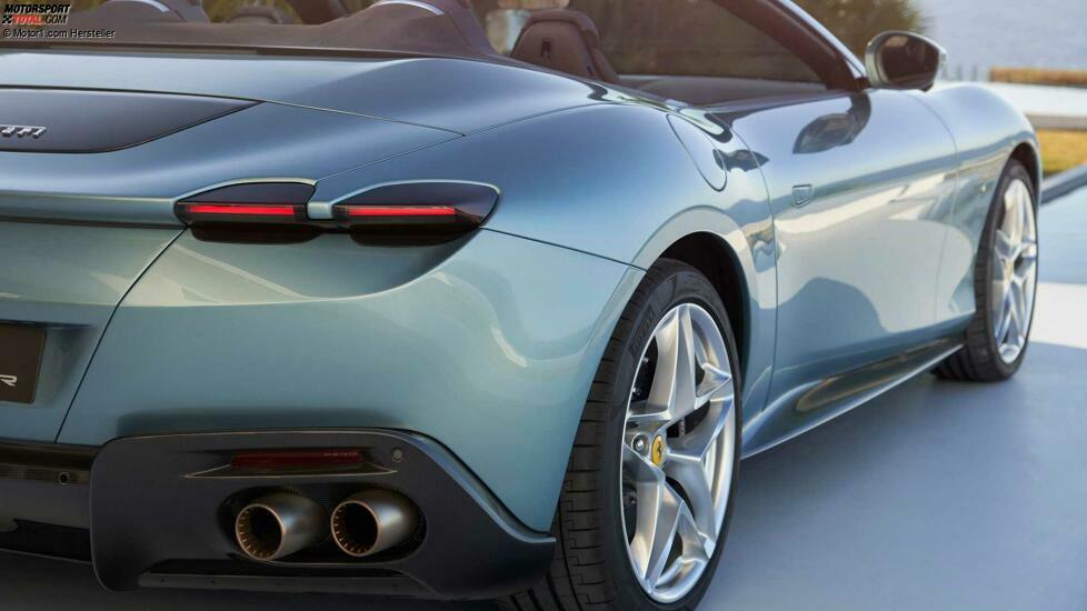 Ferrari Roma Spider