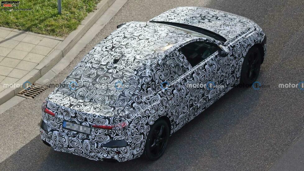 Audi A5 Sportback (2024) auf ersten Erlkönigbildern