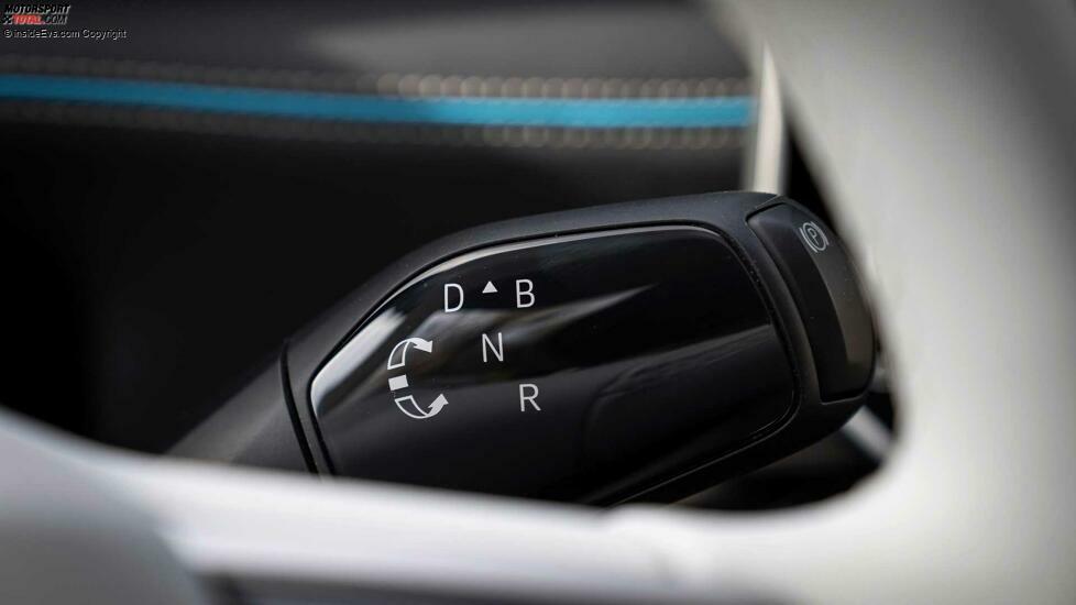 VW ID.7: Lenkstockhebel rechts zum Einlegen der fahrmodi P, N, R, D und B