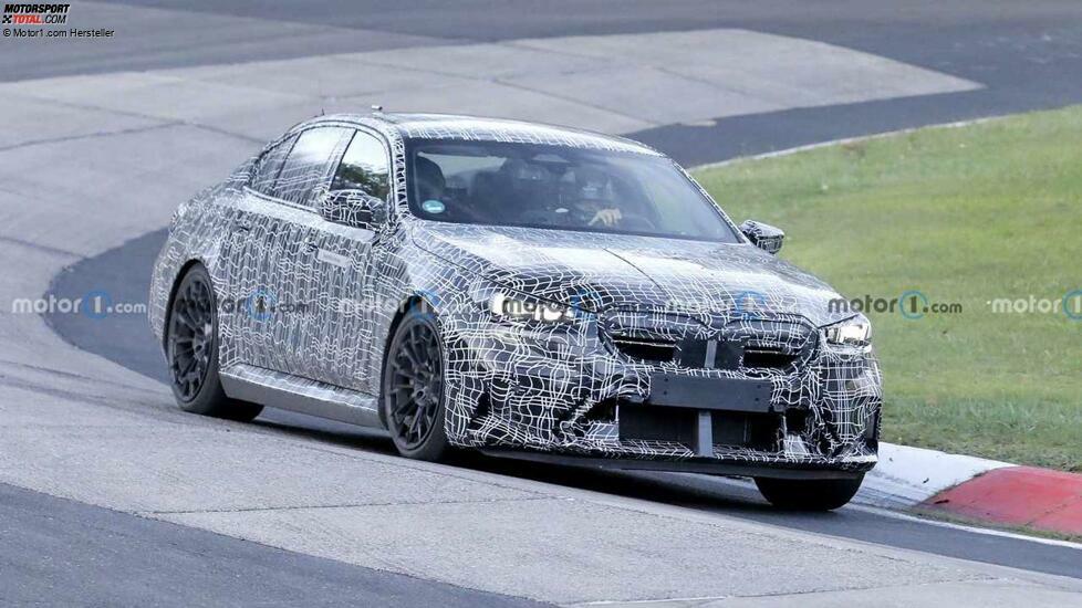 BMW M5 (2024): Neue Erlkönigbilder von Interieur und Exterieur