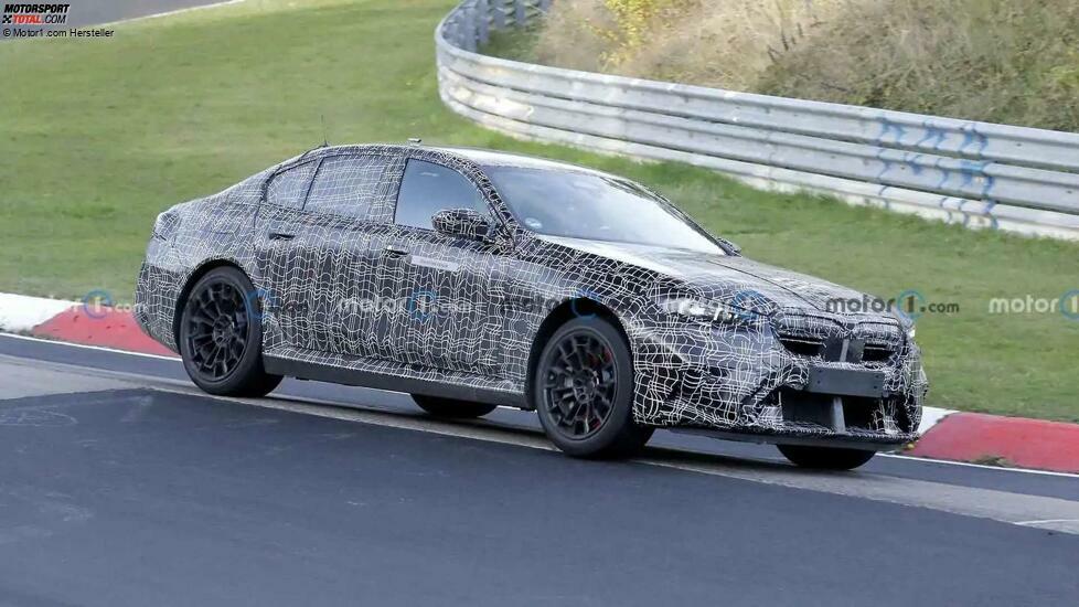 BMW M5 (2024): Neue Erlkönigbilder von Interieur und Exterieur