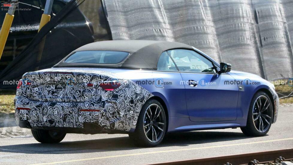 BMW 4er Cabrio Facelift (2023) auf ersten Erlkönigfotos