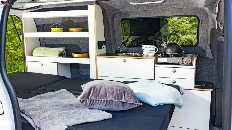 Opel Vivaro als Wohn- und Reisevan Alpincamper