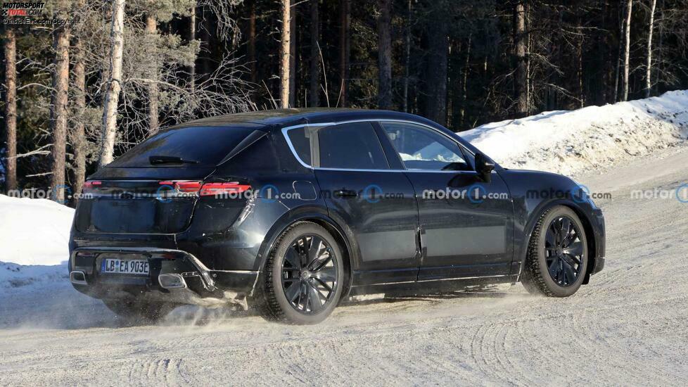 Porsche Macan EV (2024) Erlkönigaufnahmen vom Innenraum