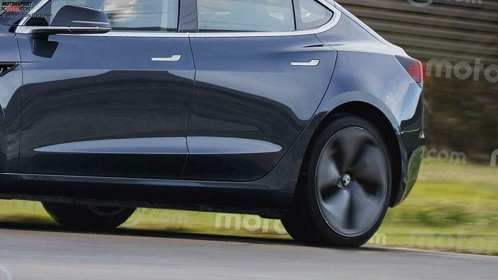 Tesla Model 3 (2023) mit Facelift als Rendering von Motor1.com