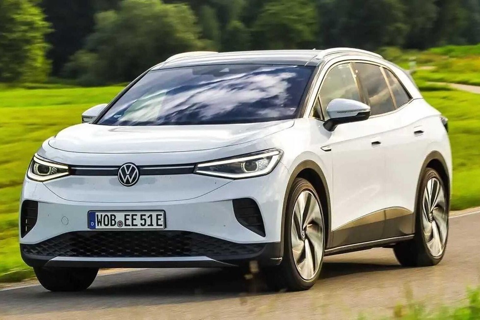 Schon ab 40.335 Euro ist der 125 kW starke Pure mit 52-kWh-Akku erhältlich