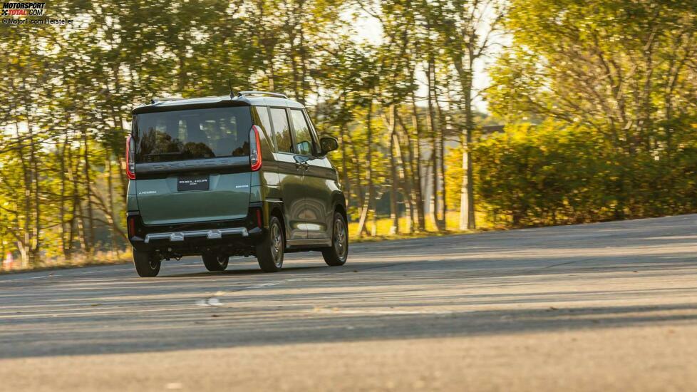 2023 Mitsubishi Delica Mini (JDM)