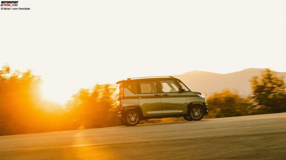 2023 Mitsubishi Delica Mini (JDM)