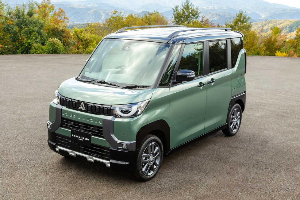 Mitsubishi hat den Delica Mini in Japan eingeführt, wo das Kei-Car mit CVT-Getriebe in der Basisversion nur ein Drehmoment von 60 Nm hat