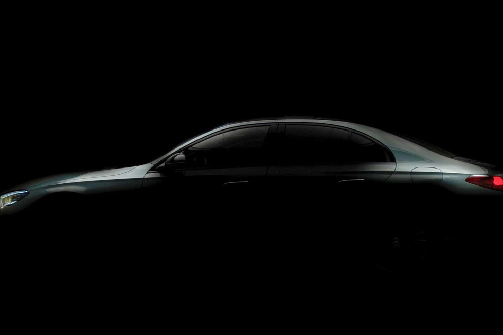 Mercedes wird am Dienstag, den 25. April, die neu gestaltete nächste Generation der E-Klasse vorstellen: Schon jetzt gibt es einen ersten Teaser
