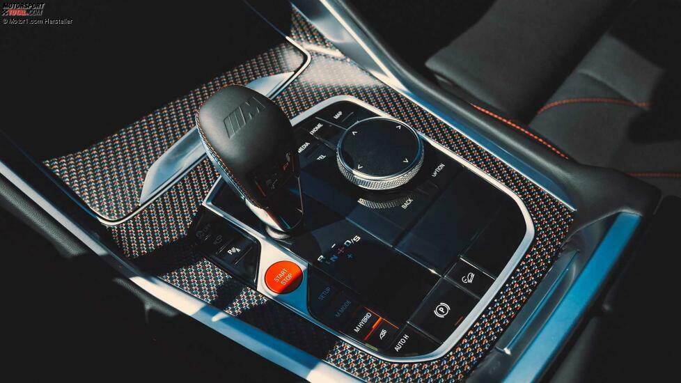 BMW XM Label Red (2023)