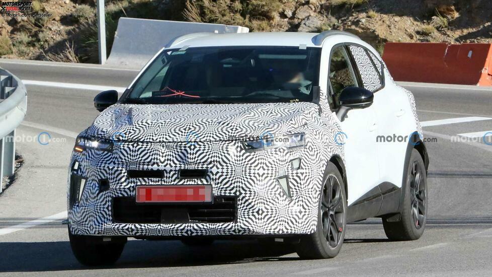 Renault Captur (2023) mit Facelift als Erlkönig