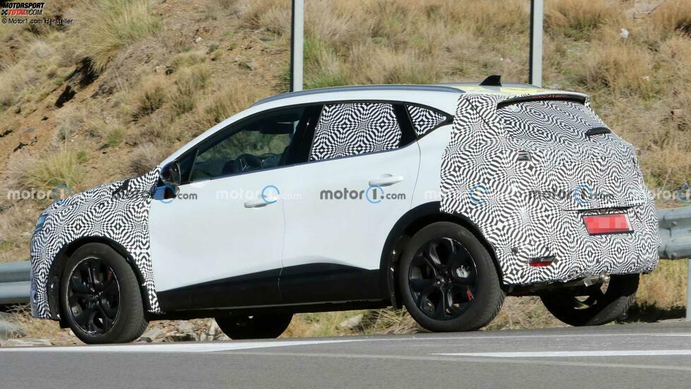 Renault Captur (2023) mit Facelift als Erlkönig