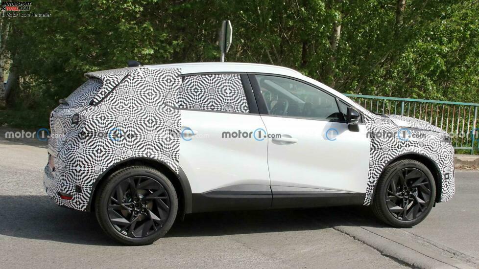 Renault Captur (2023) mit Facelift als Erlkönig