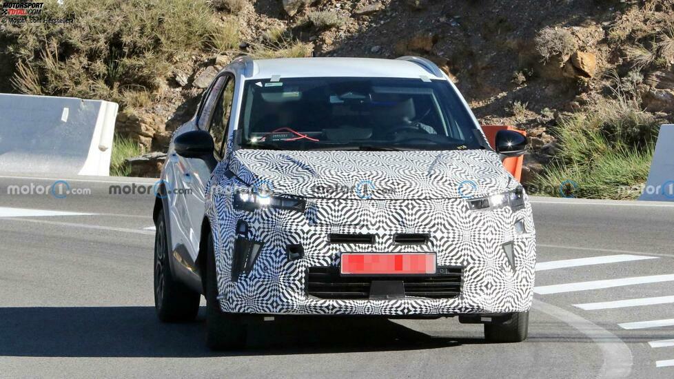 Renault Captur (2023) mit Facelift als Erlkönig
