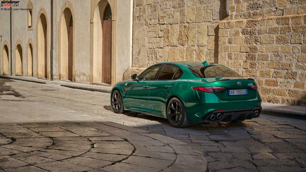 Alfa Romeo Giulia Quadrifoglio 100° Anniversario