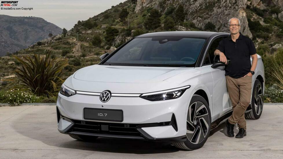 VW ID.7: Erstmals zeigt sich die Elektro-Limousine ohne Tarnung