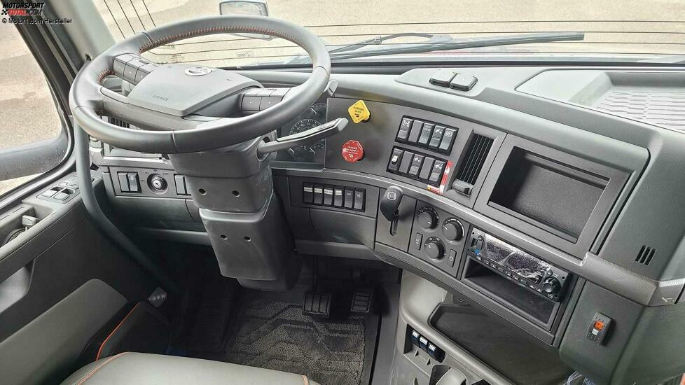 Volvo Semi mit riesiger Schlafkabine