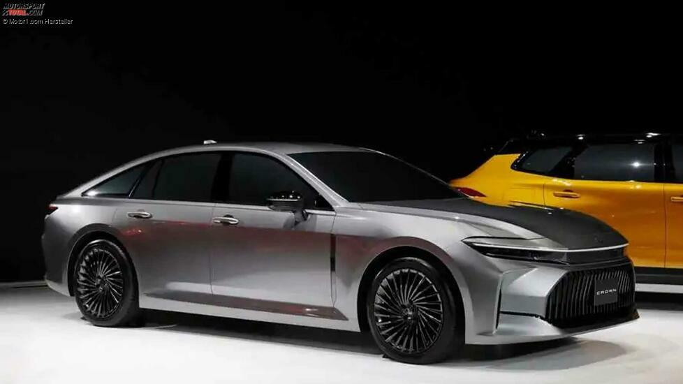 Toyota Crown Limousine