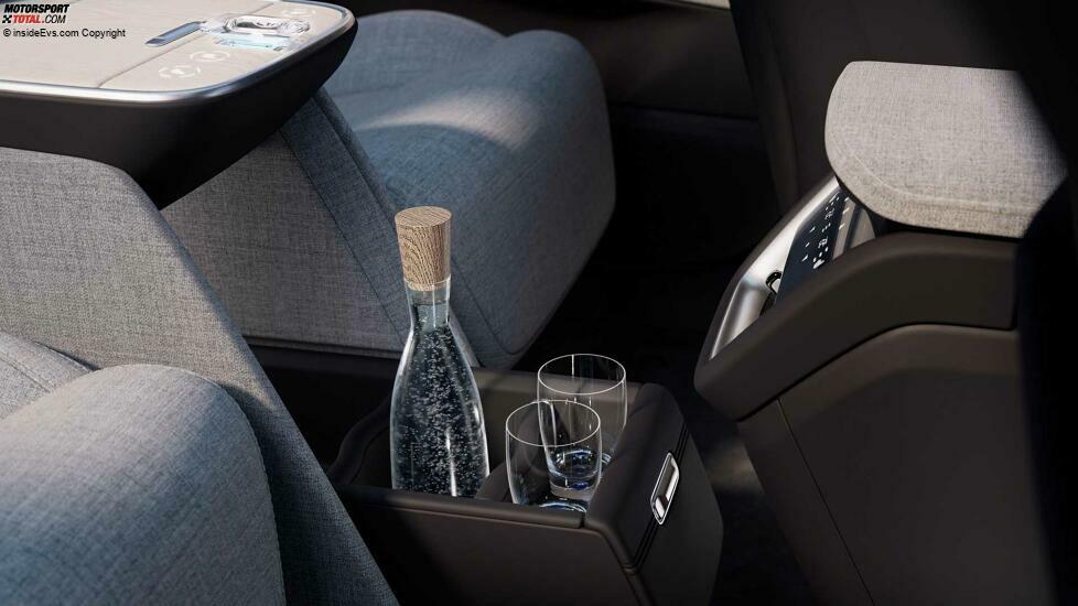 Volvo EX90 Excellence: Platz für Getränke