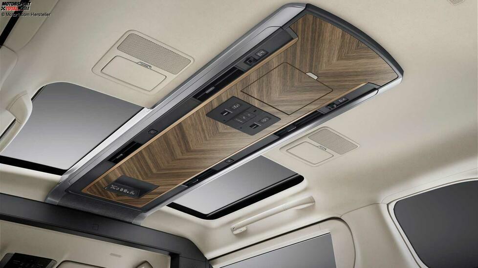 2024 Lexus LM
