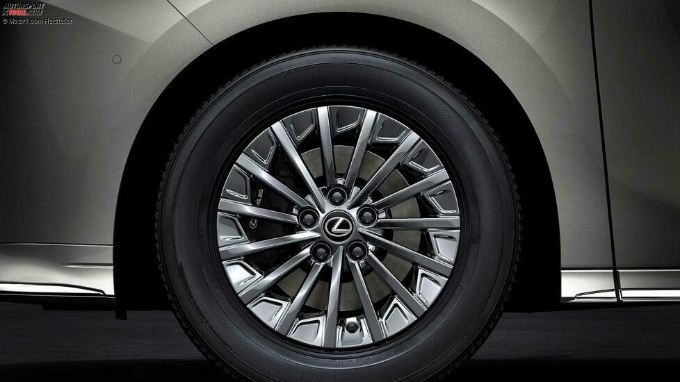 2024 Lexus LM
