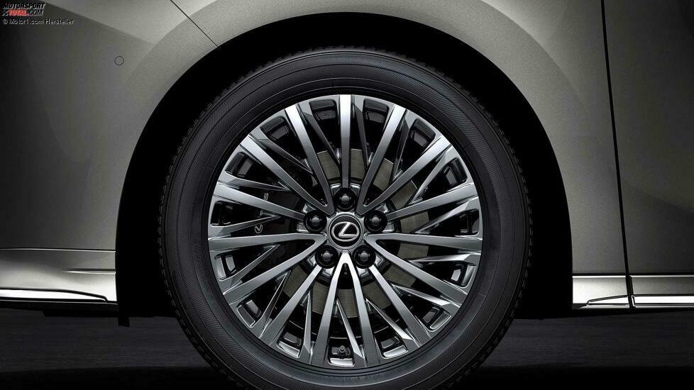 2024 Lexus LM