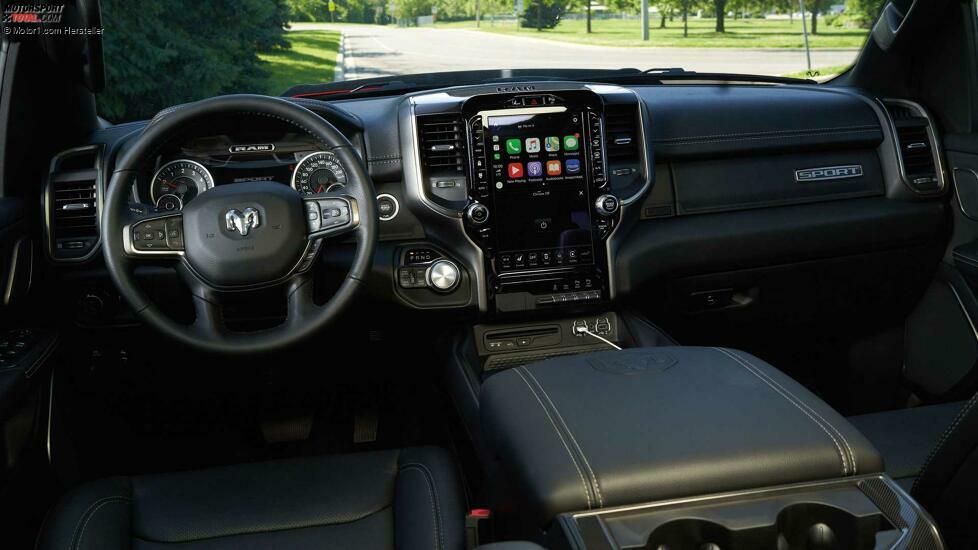 2023 RAM 1500 LARAMIE